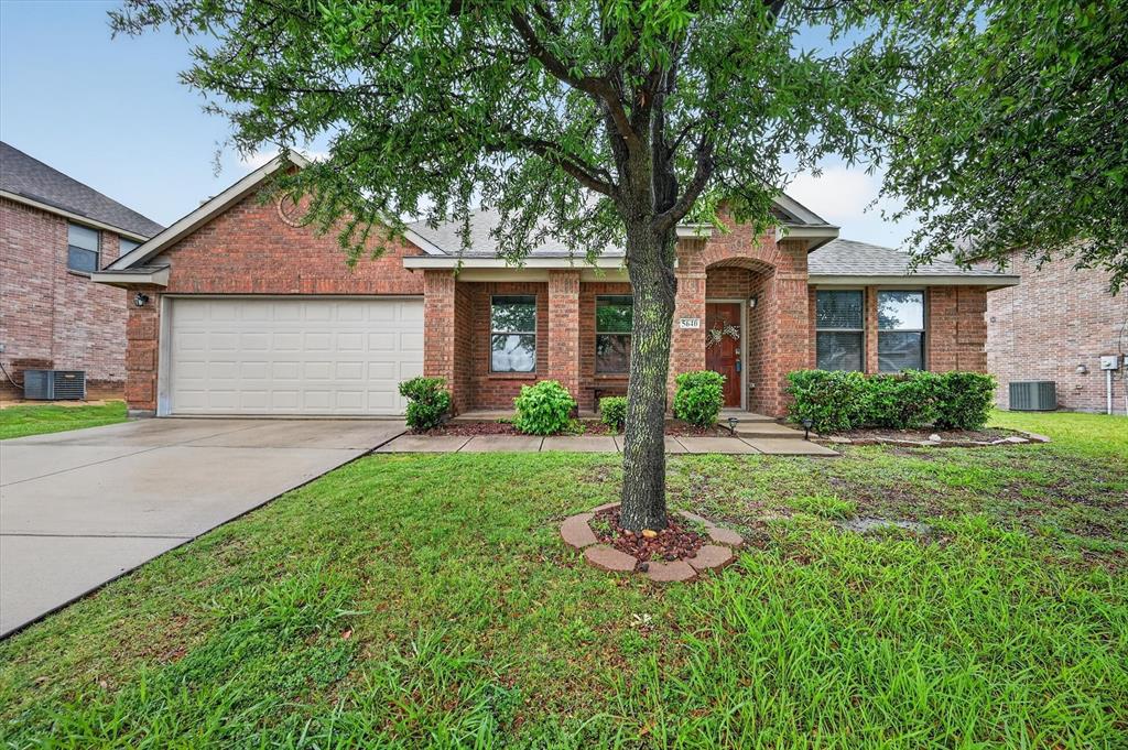 5640 Lincolnwood Drive — photo