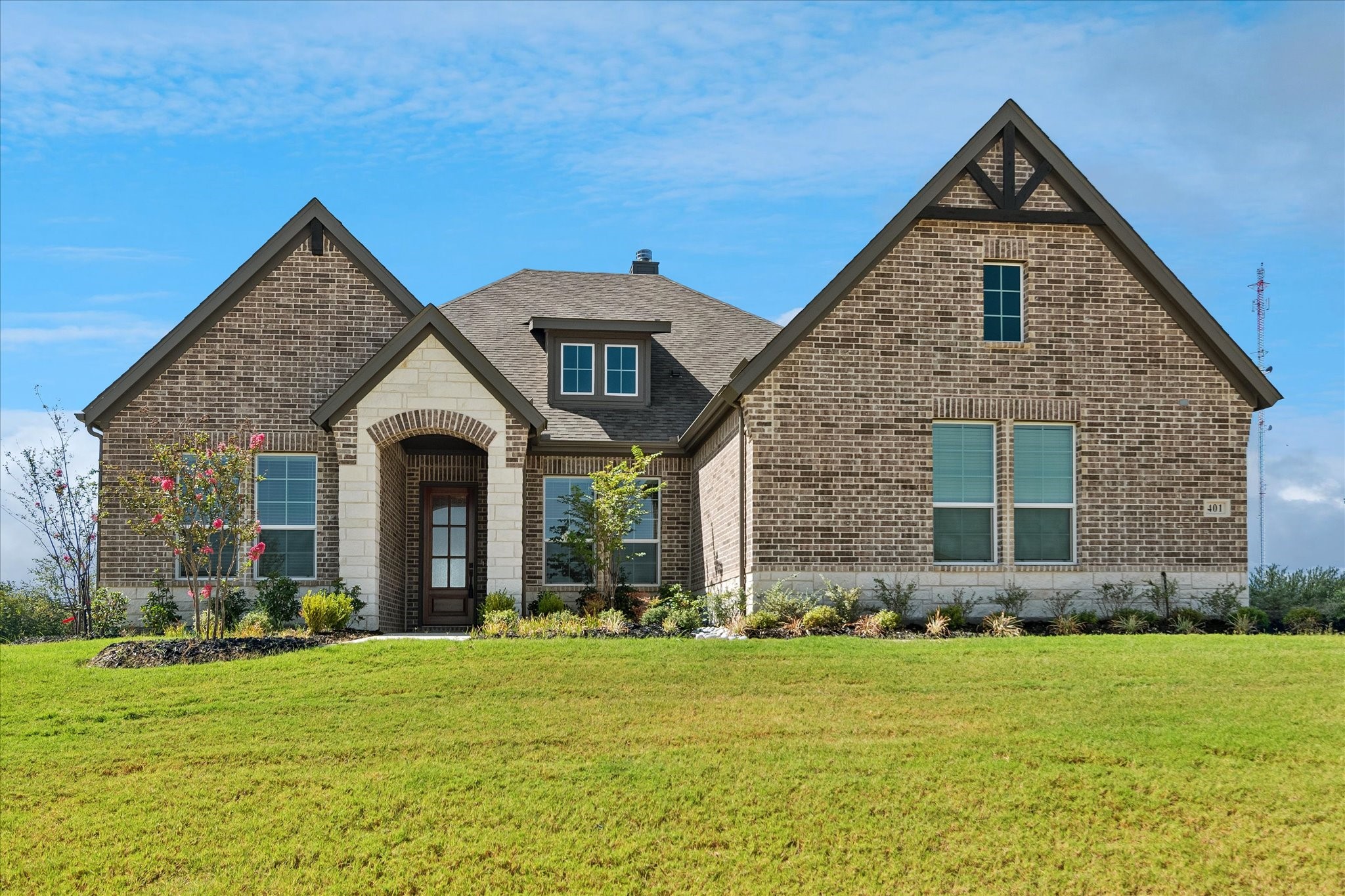 401 Indian Creek Road — photo