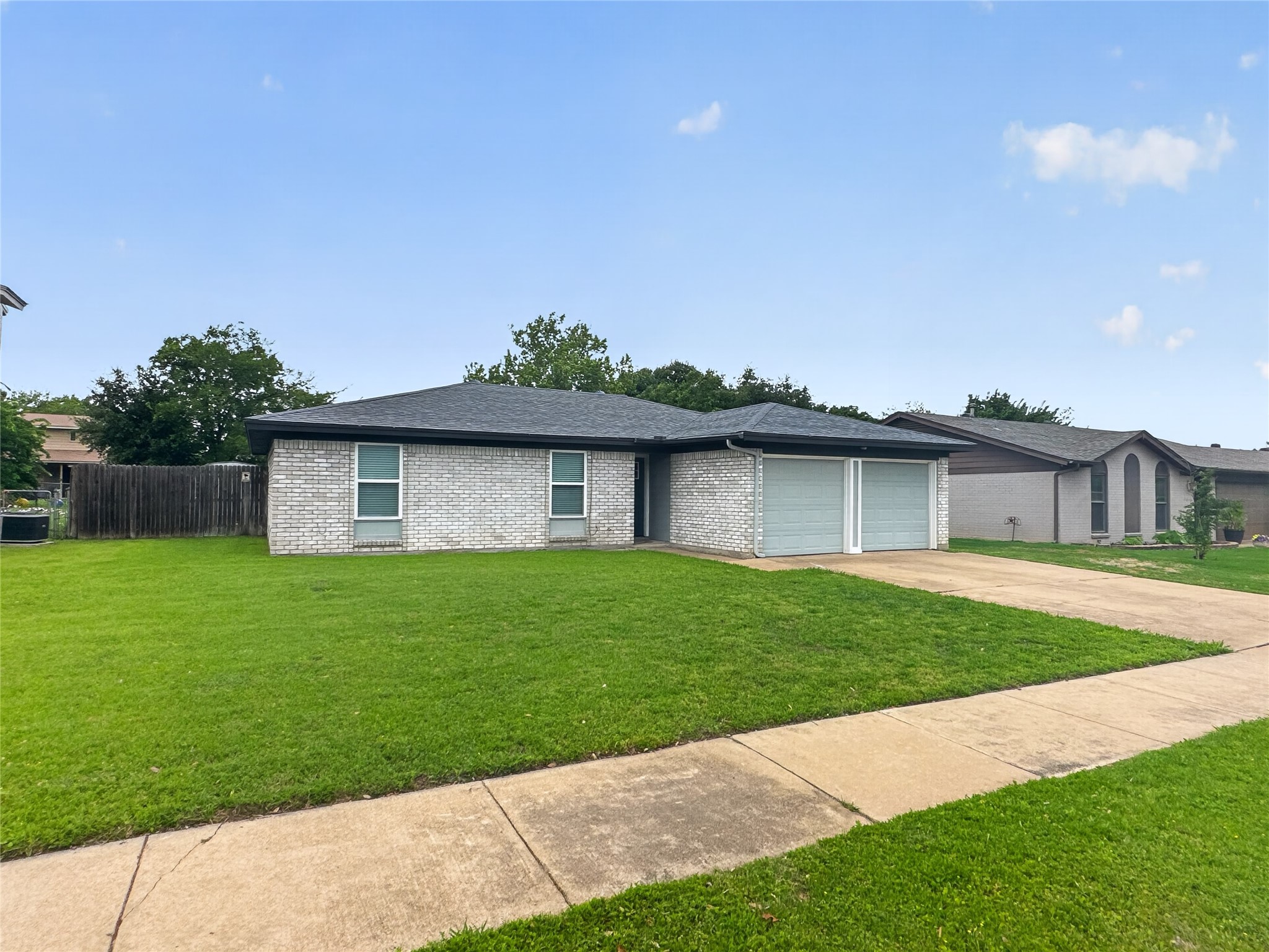 109 N Heights Drive — photo