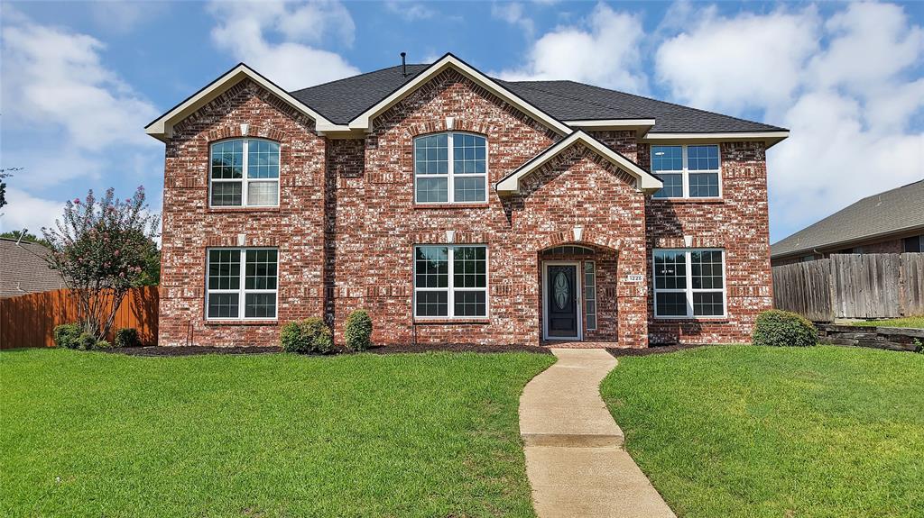 1225 Donegal Lane — photo