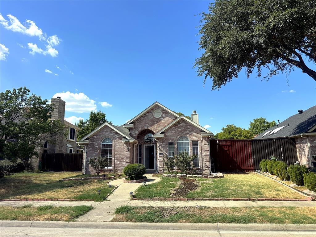 1518 Northampton Drive — photo