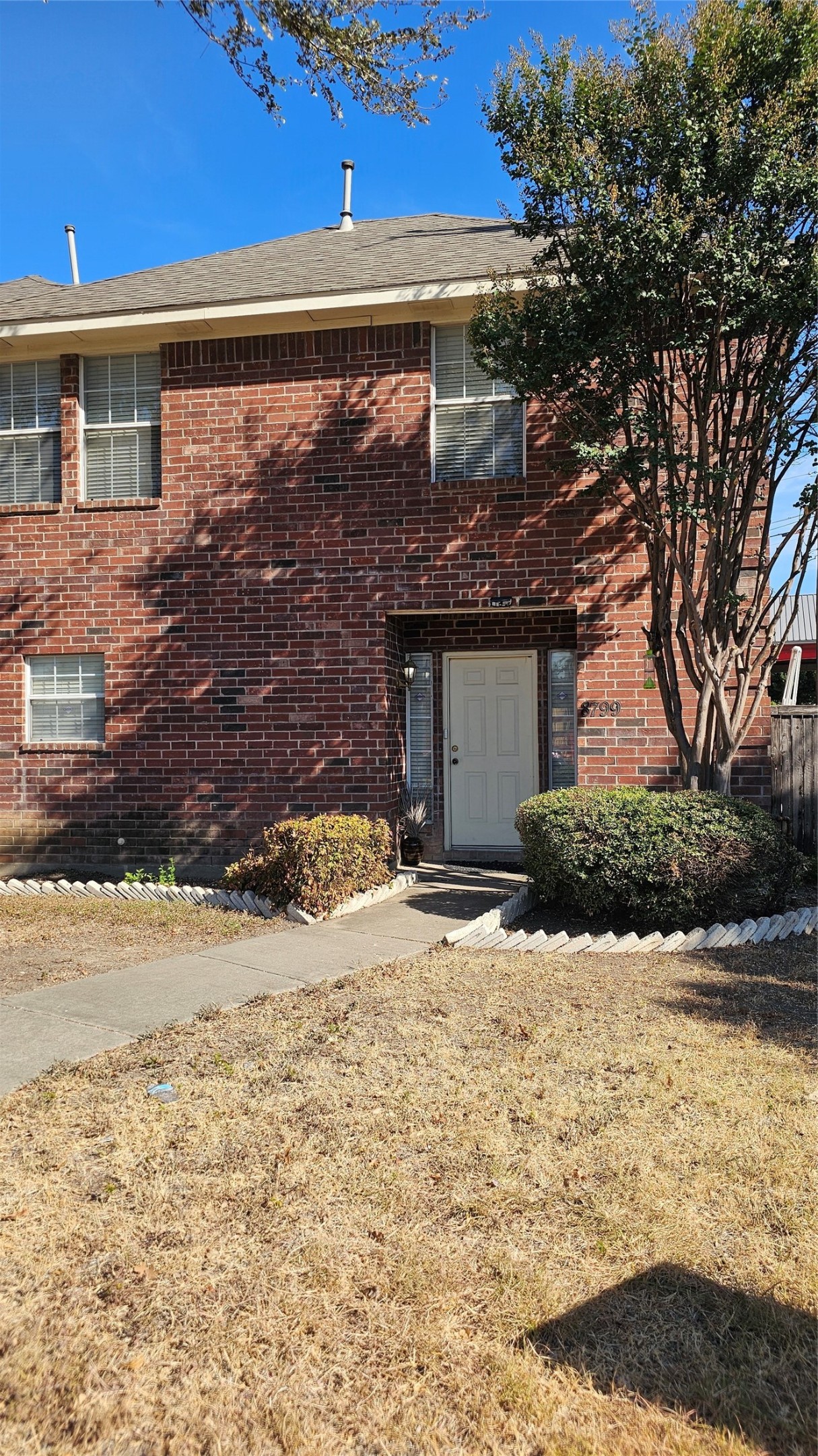 8799 Holly Street — photo