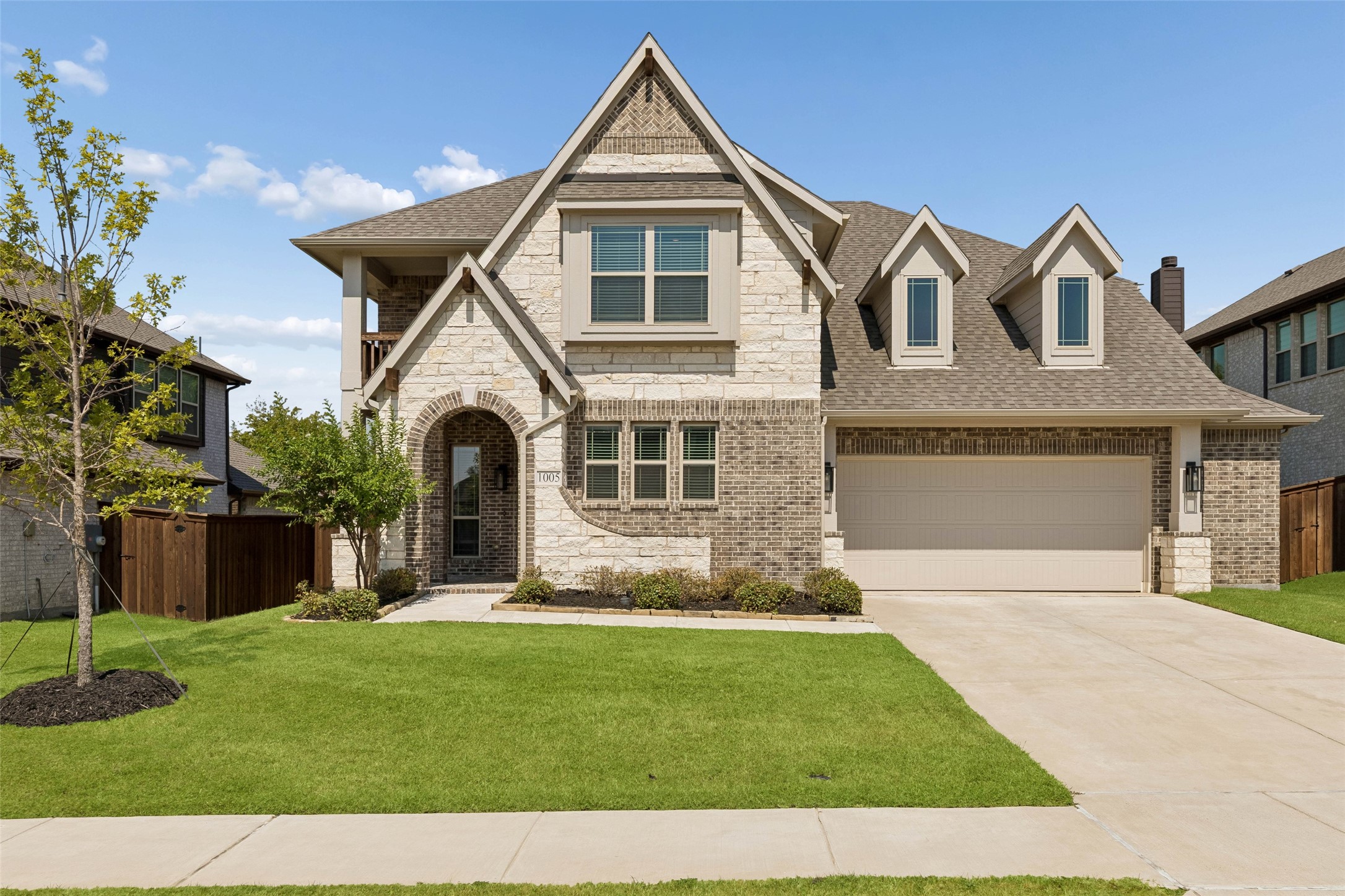 1005 Best Road — photo