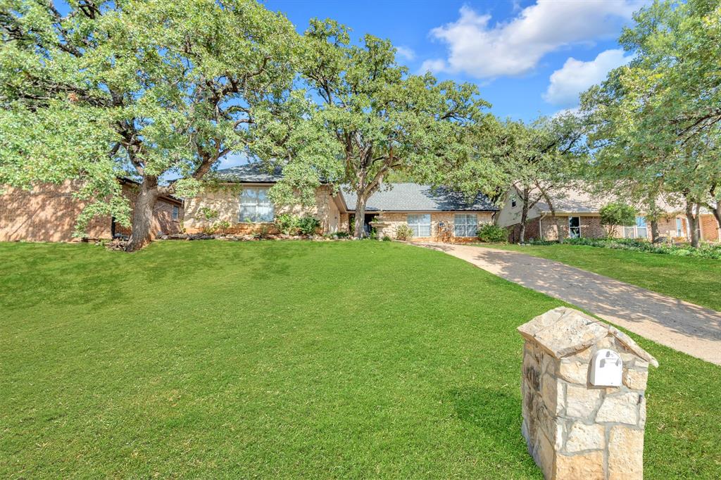 2225 Ridgedale Drive — photo