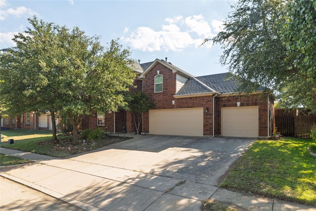 11845 Warbler Lane — photo