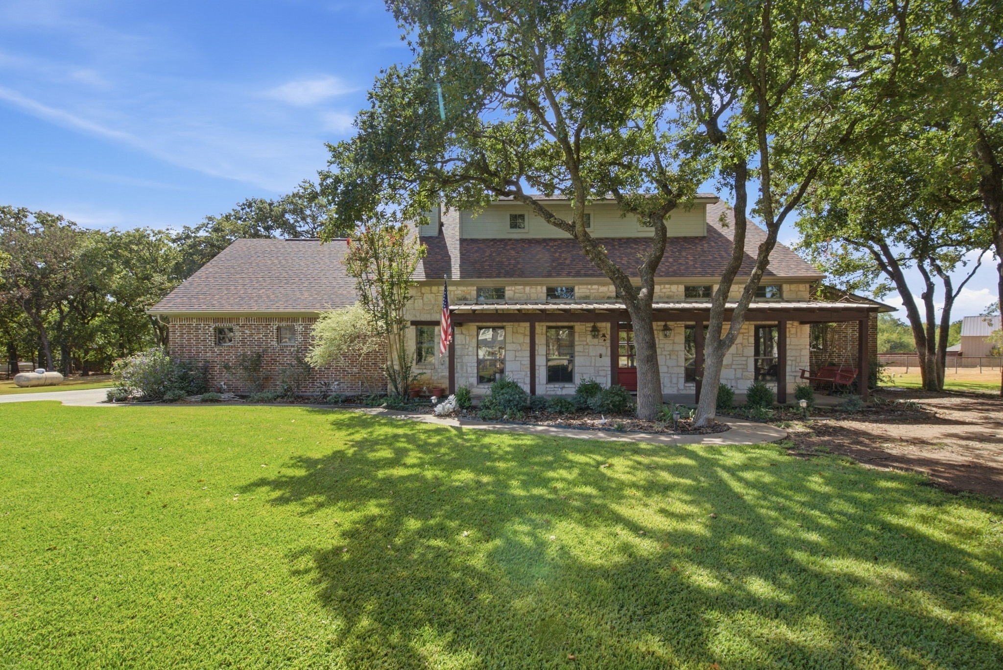 115 Coldwater Creek Lane — photo