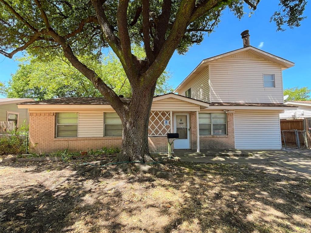 917 Bluebonnet Lane — photo