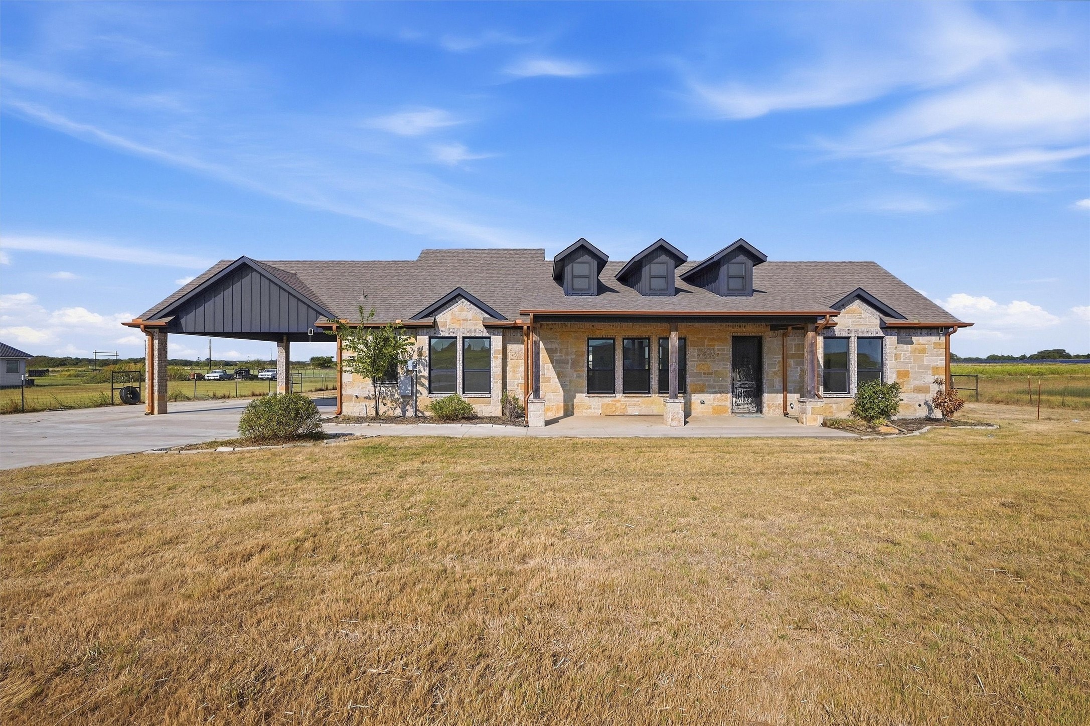 4009 FM 901 — photo