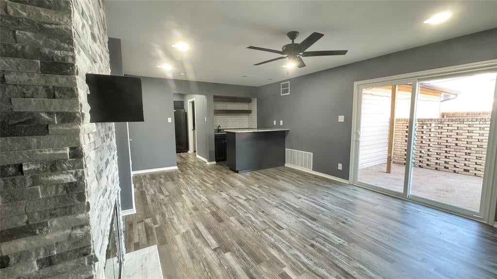2314 Garden Park Court — photo