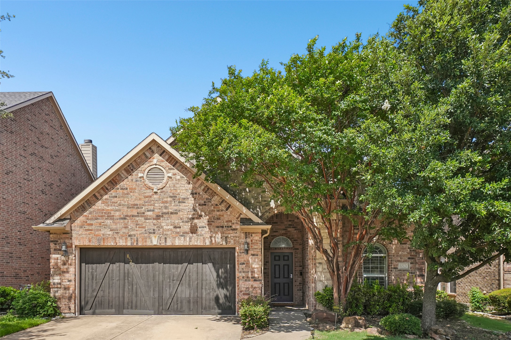 8520 Hornbeam Drive — photo
