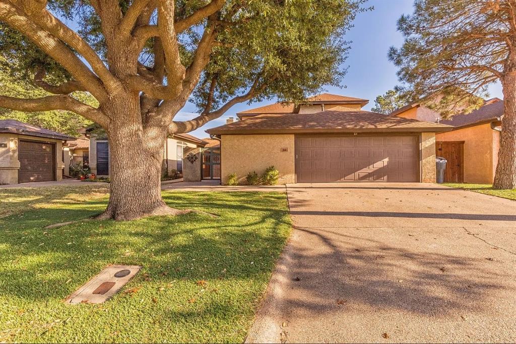 64 Tamarisk Circle — photo