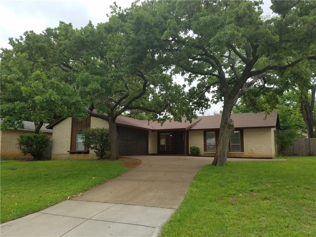 2724 Buffalo Drive — photo