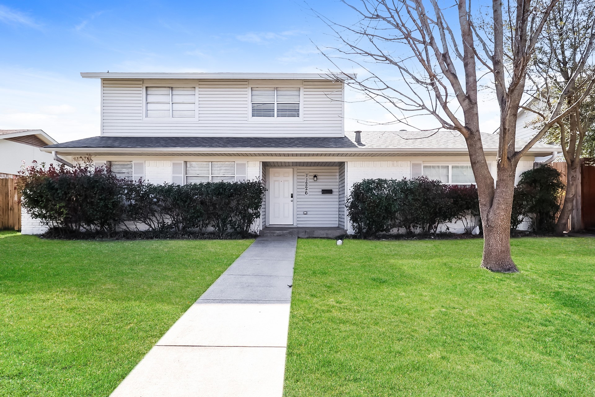 11226 Drummond Drive — photo