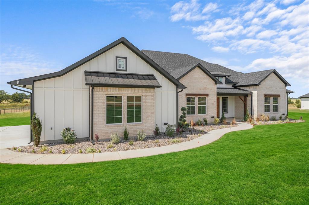 1054 Dixie Estates Way — photo