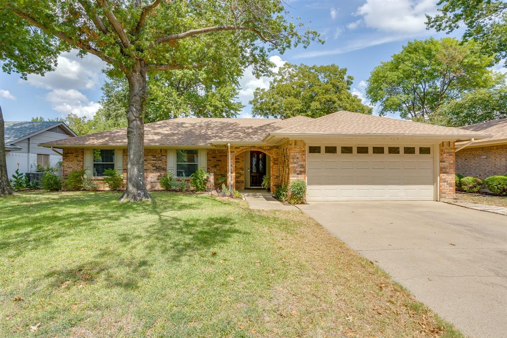 1005 Westminster Lane — photo