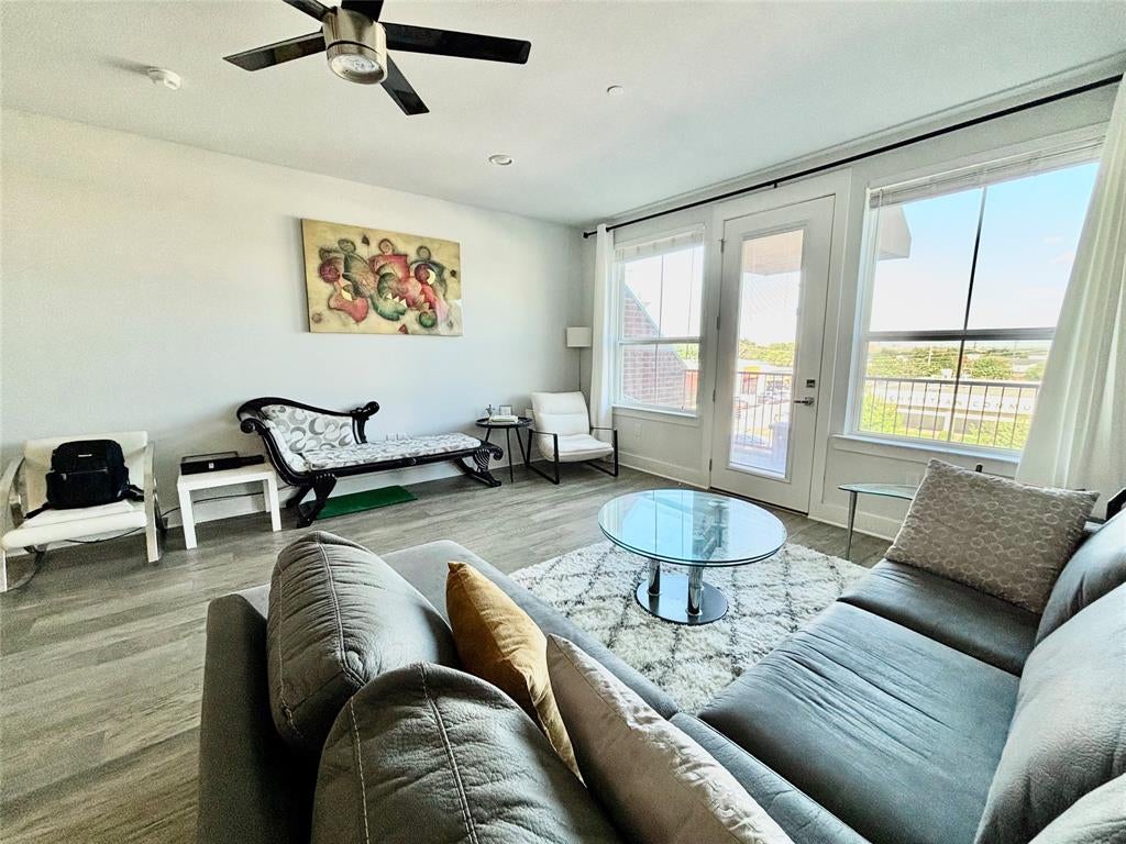 251 S Mill Street 340 — photo