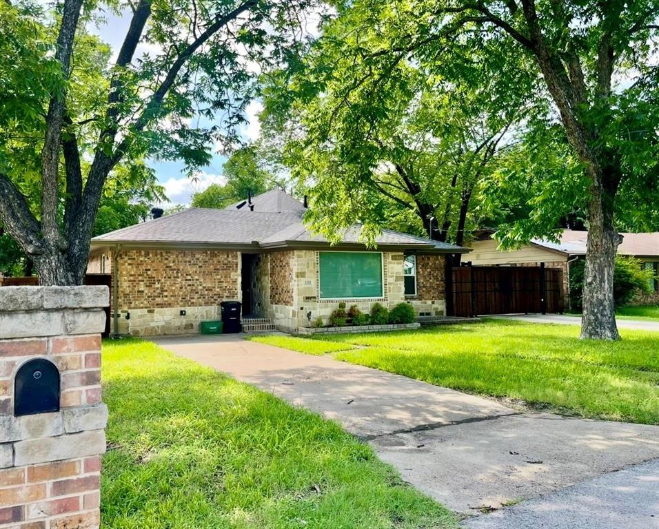 1111 Ervin Lane — photo
