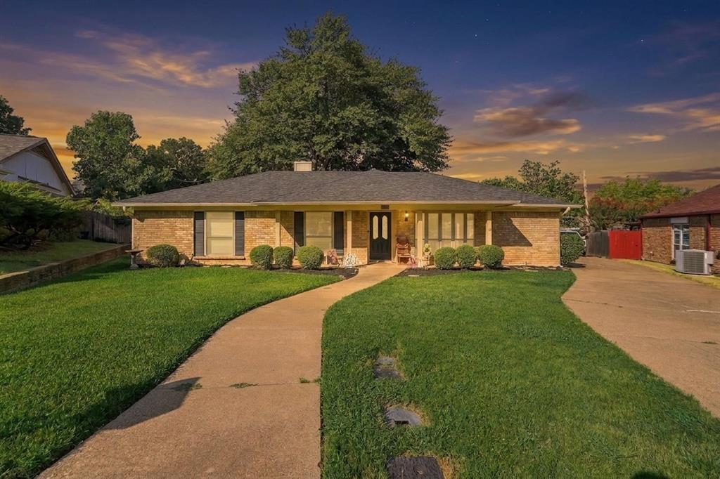 5914 Walden Trail — photo