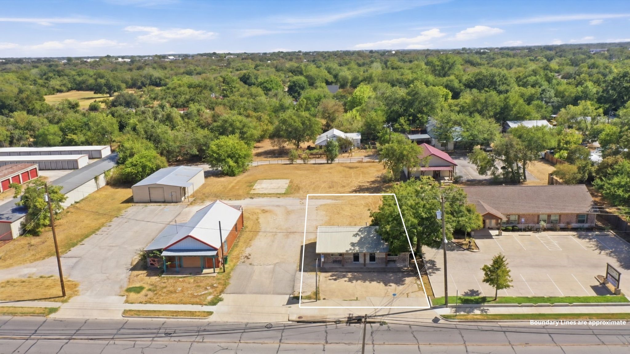 656 E Washington, Stephenville, TX 76401 — photo 2