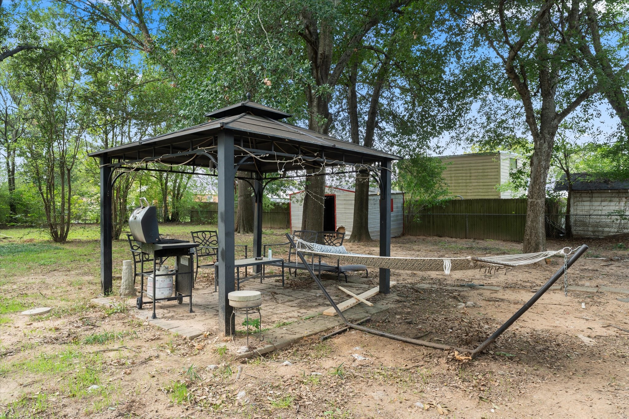 402 E Cook Street, Eustace, TX 75124 — photo 2