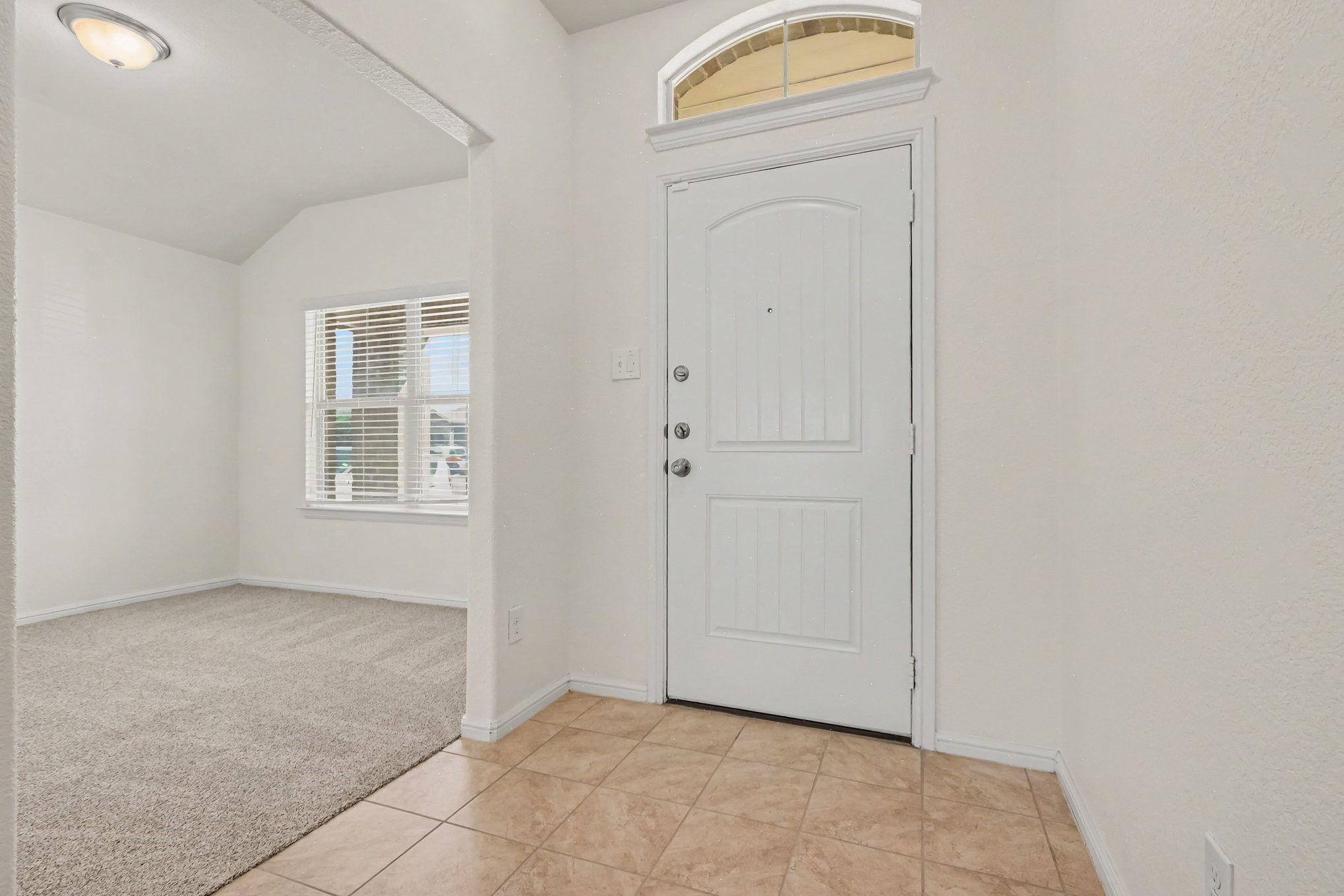 809 Rutherford Drive, Crowley, TX 76036 — photo 2