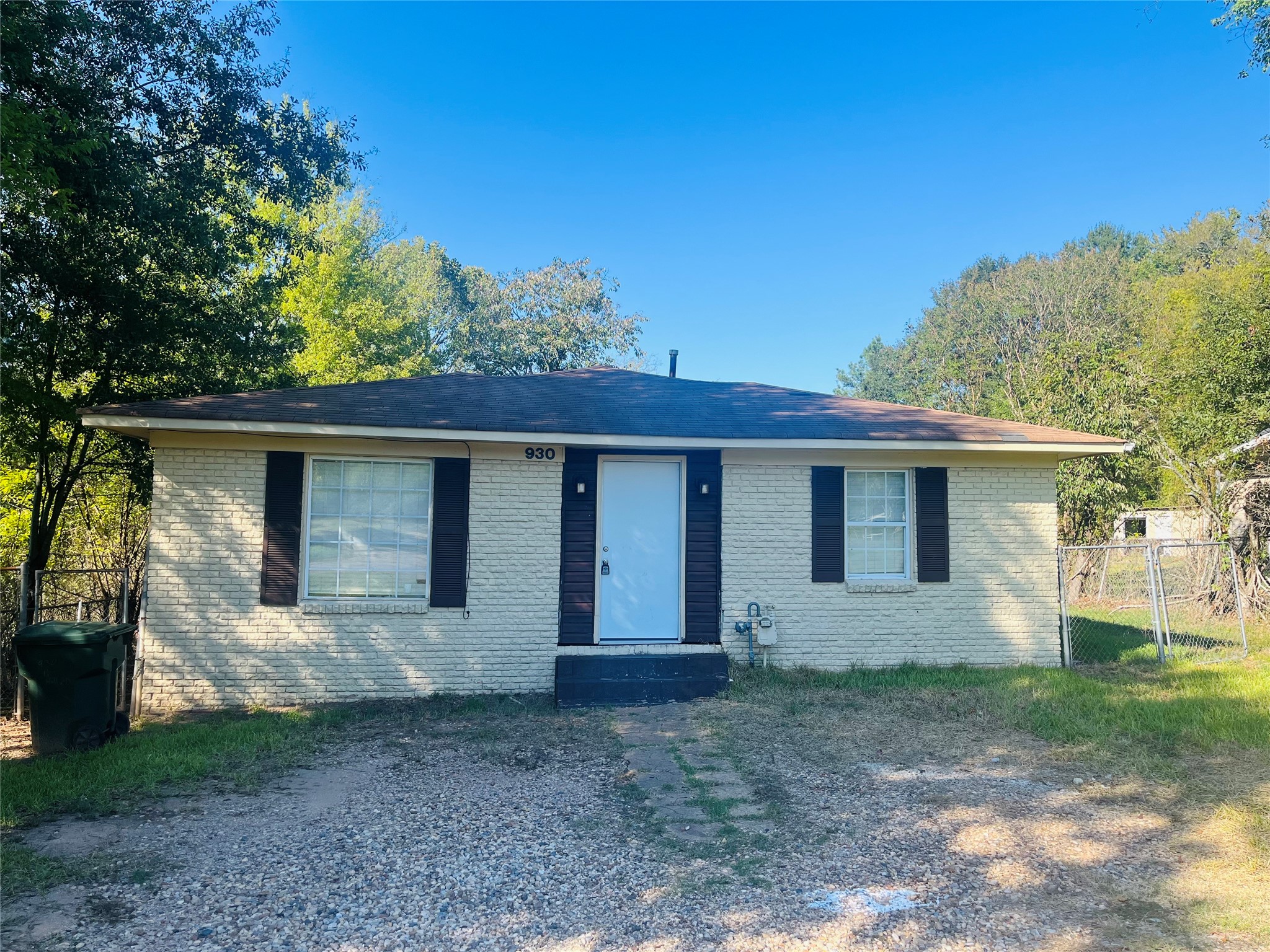 930 Pine Hill Road — photo