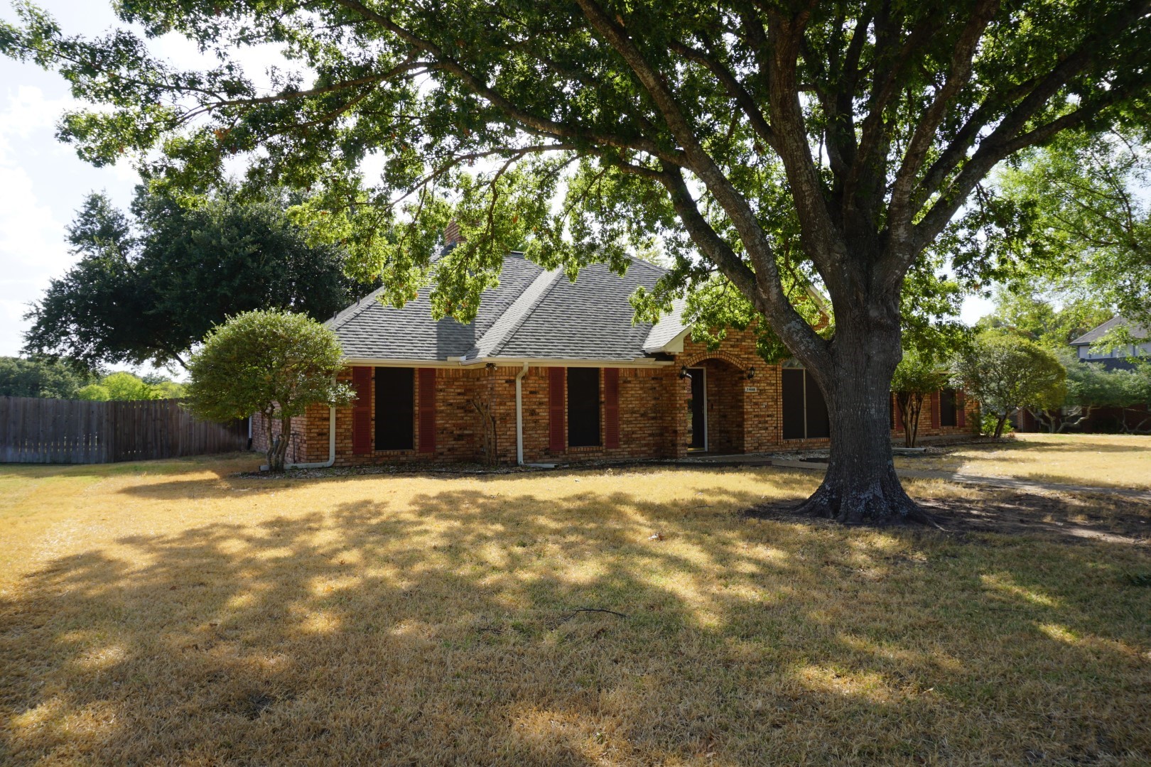 1408 Overlook Drive — photo