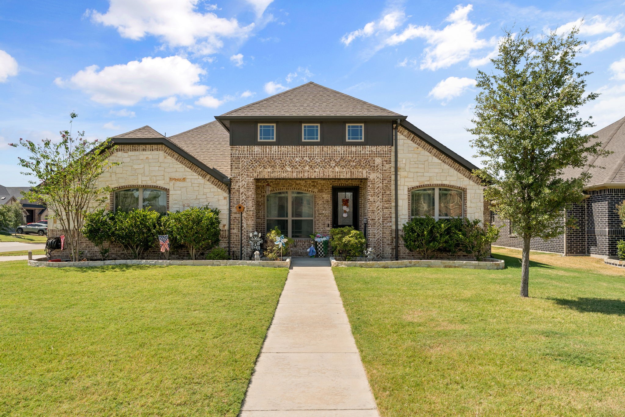2103 Rose Court — photo