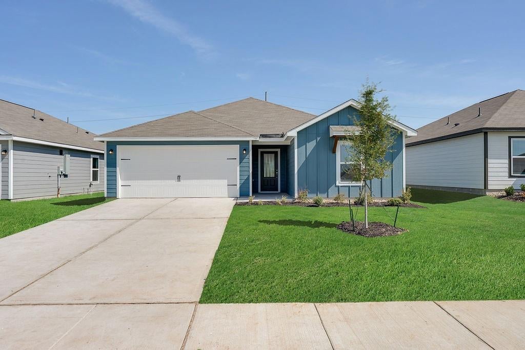 4704 Fillmore Drive — photo