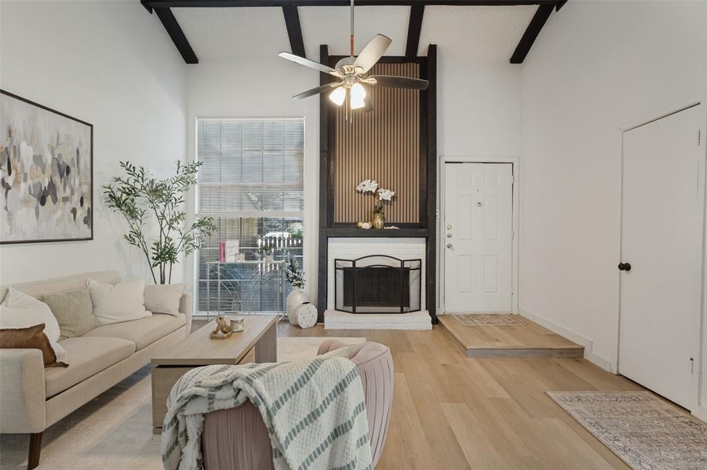 2612 Nina Circle — photo