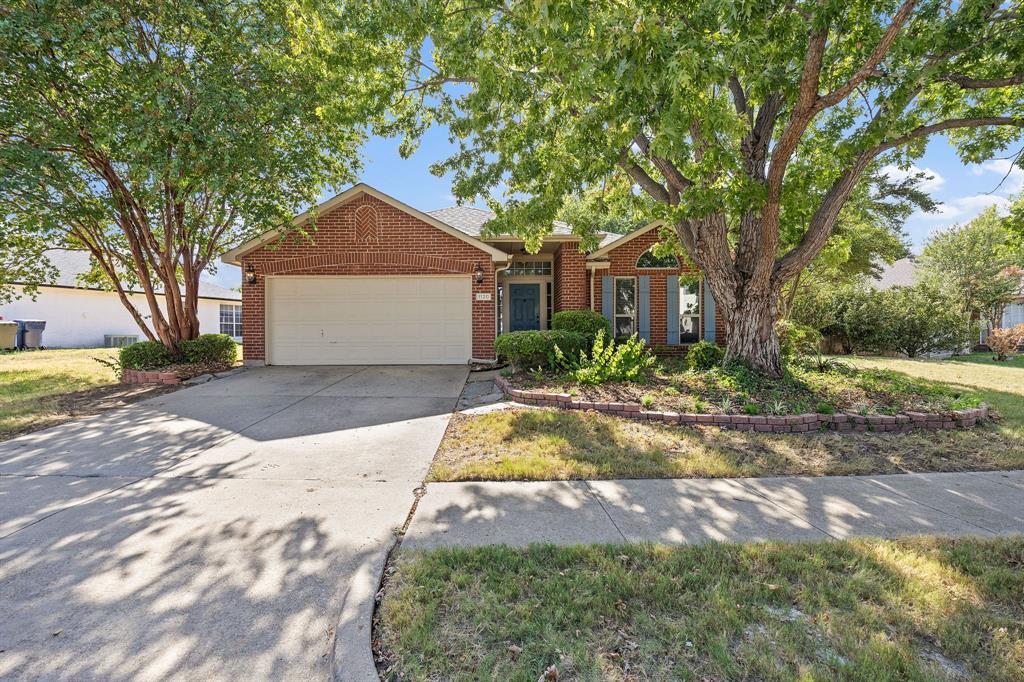 1120 Regal Drive — photo