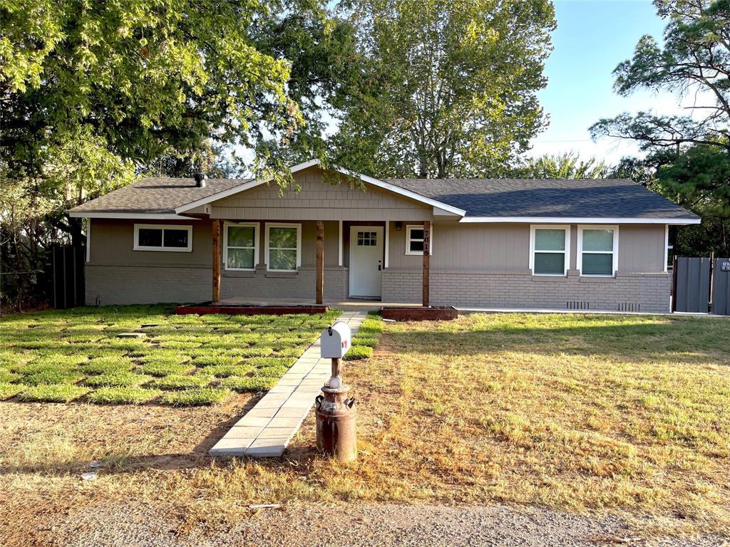 7019 Darling Street — photo