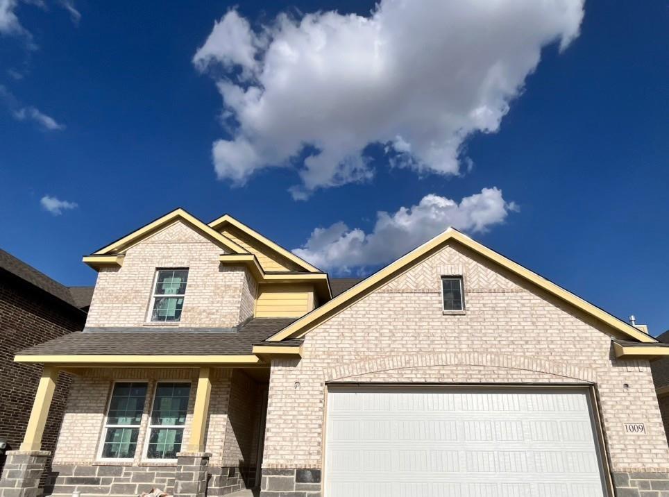 1009 Pecan Tree Lane — photo
