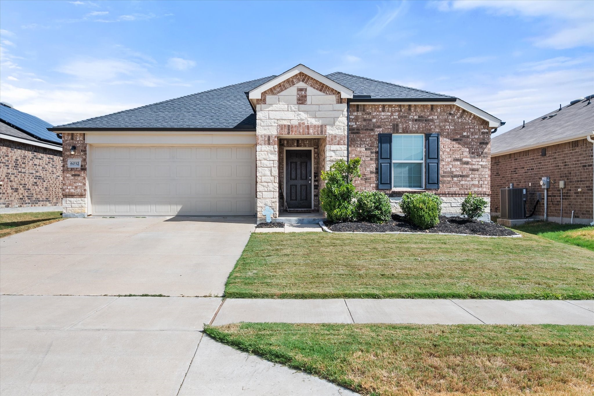 6032 Anchors Landing Pass — photo