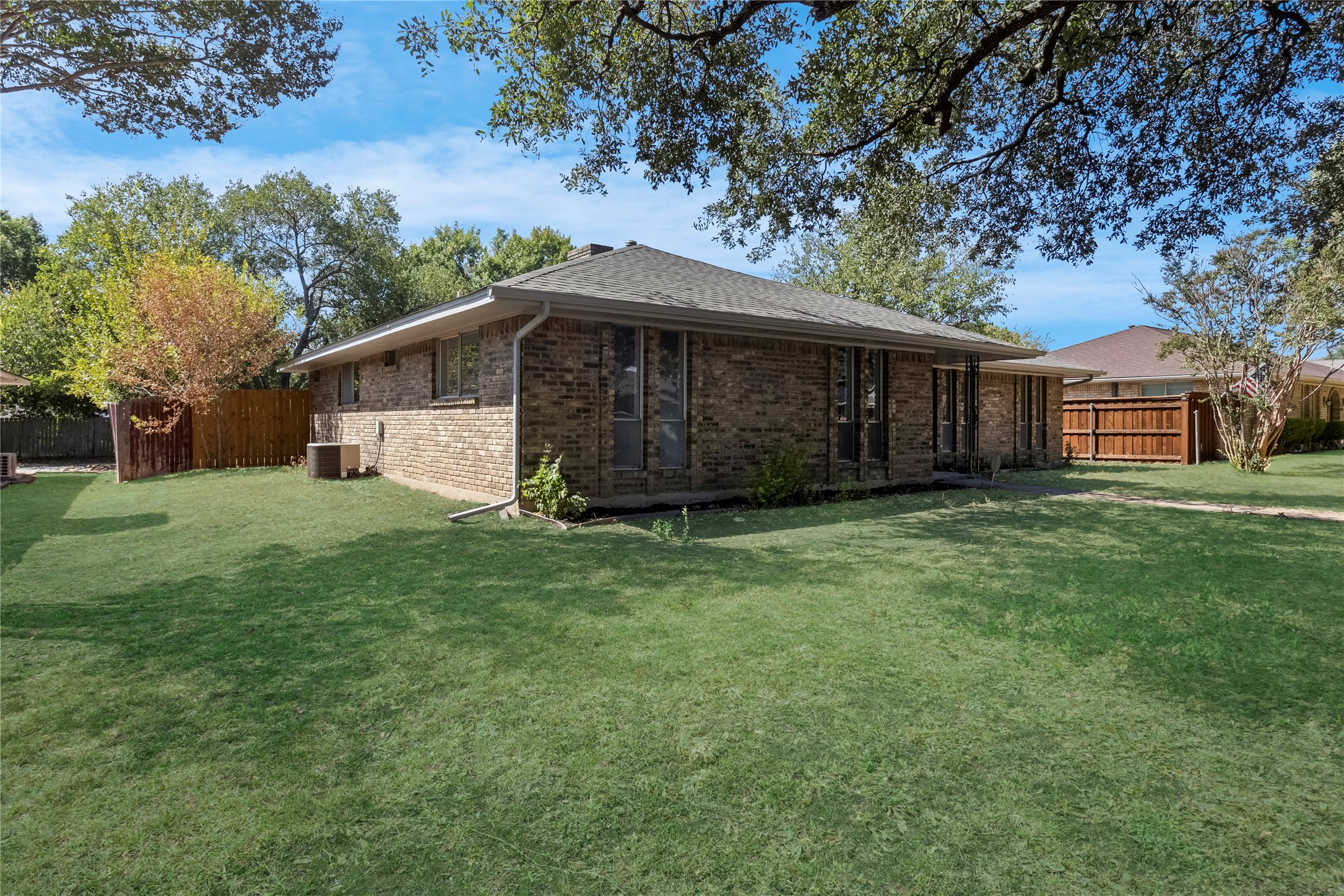 742 Ridge Crest Drive — photo