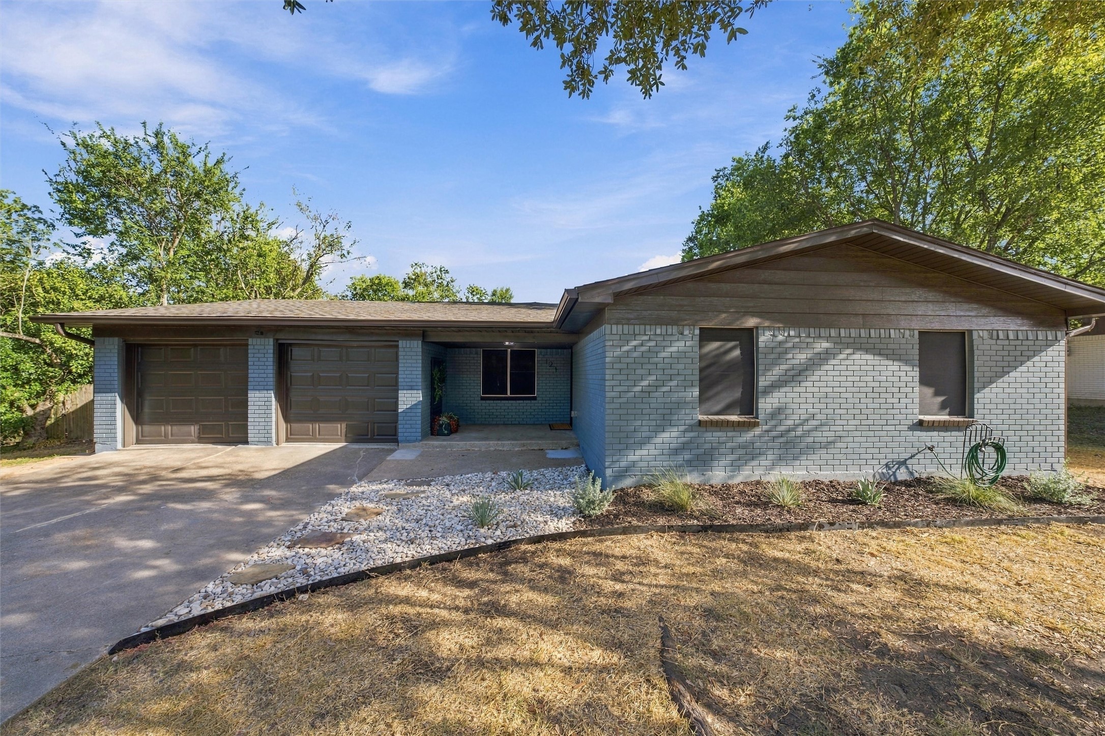 121 E Dawn Drive, Robinson, TX 76706 — photo 2