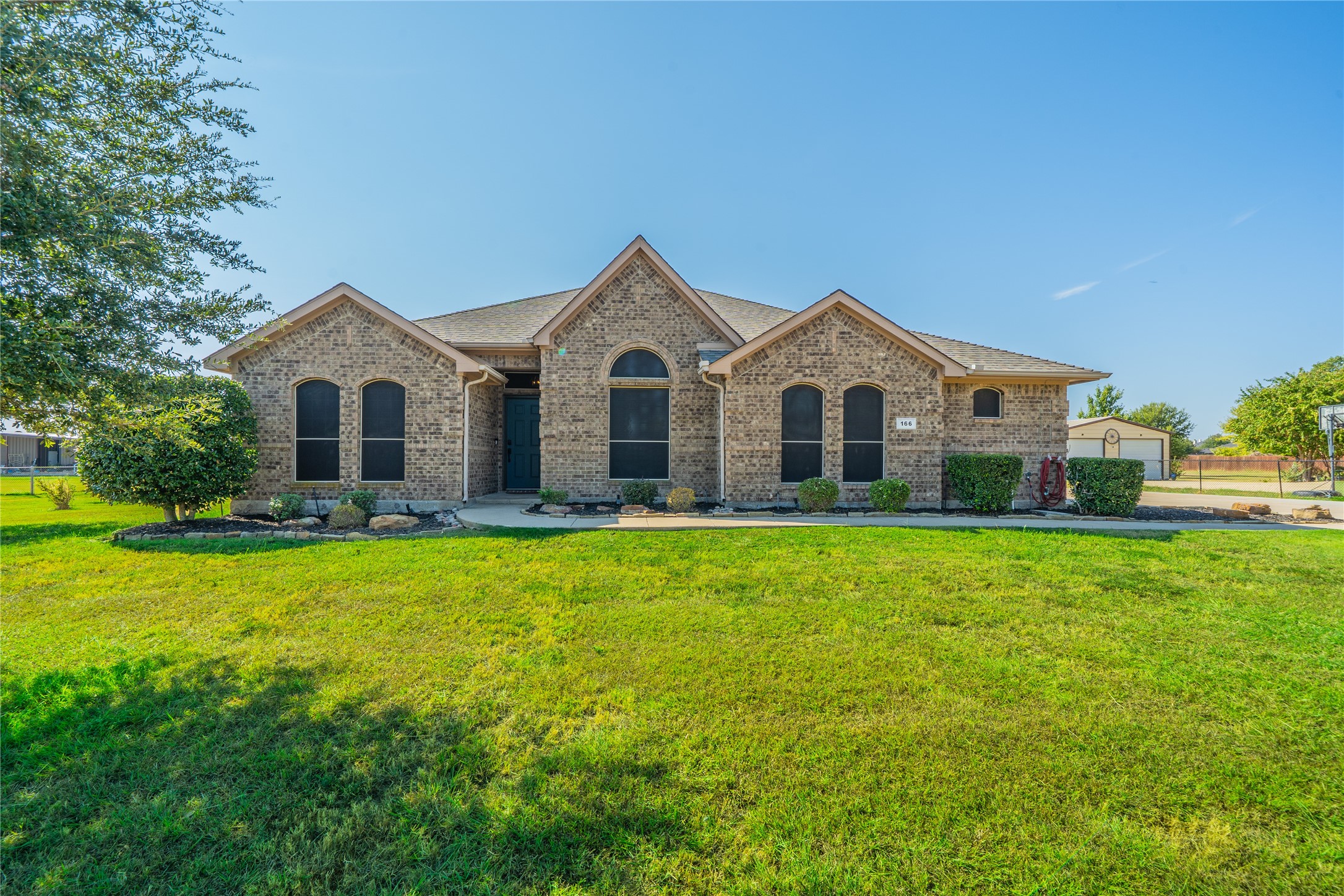 166 Oxford Ranch Road — photo