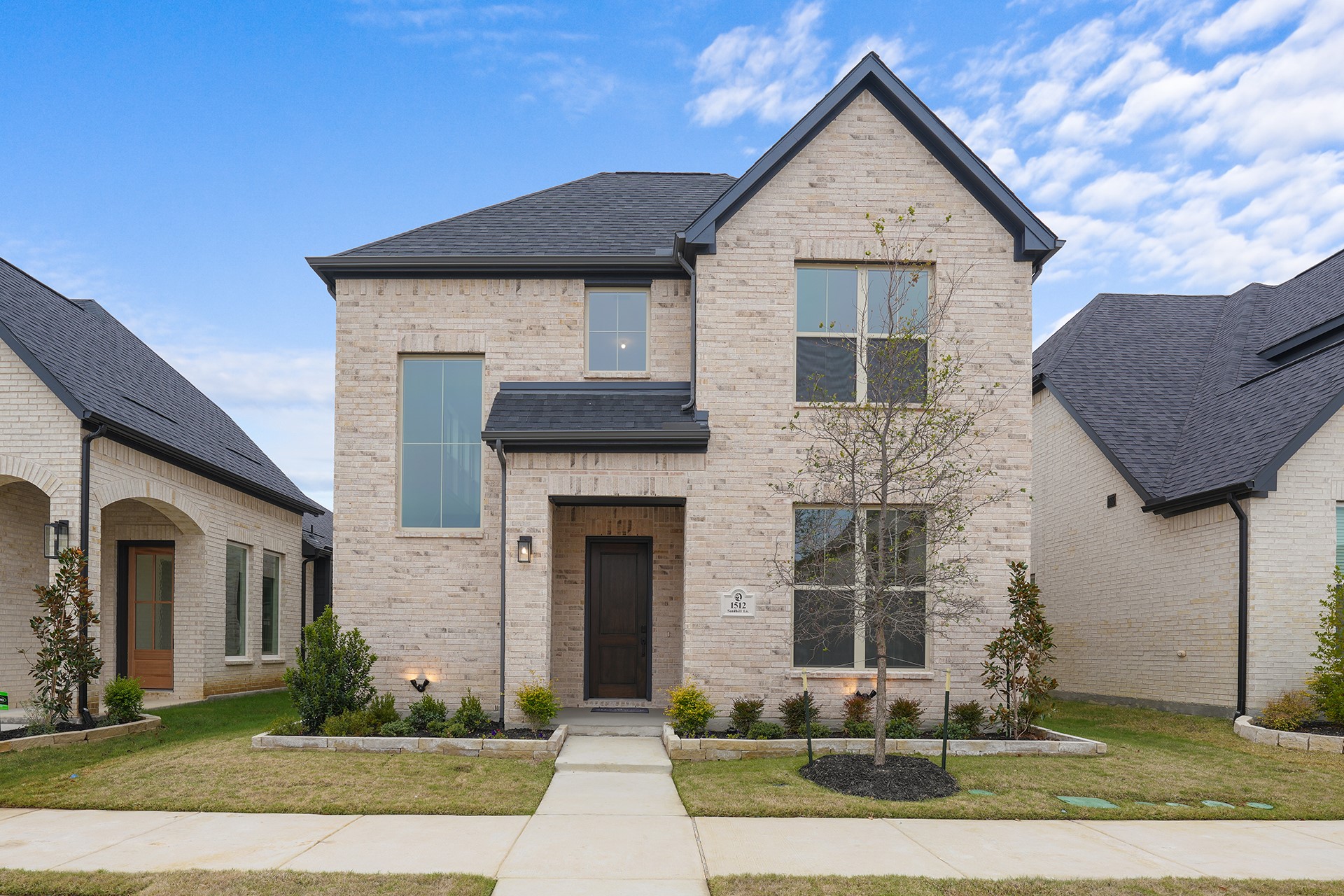 1512 Sandhill Lane — photo