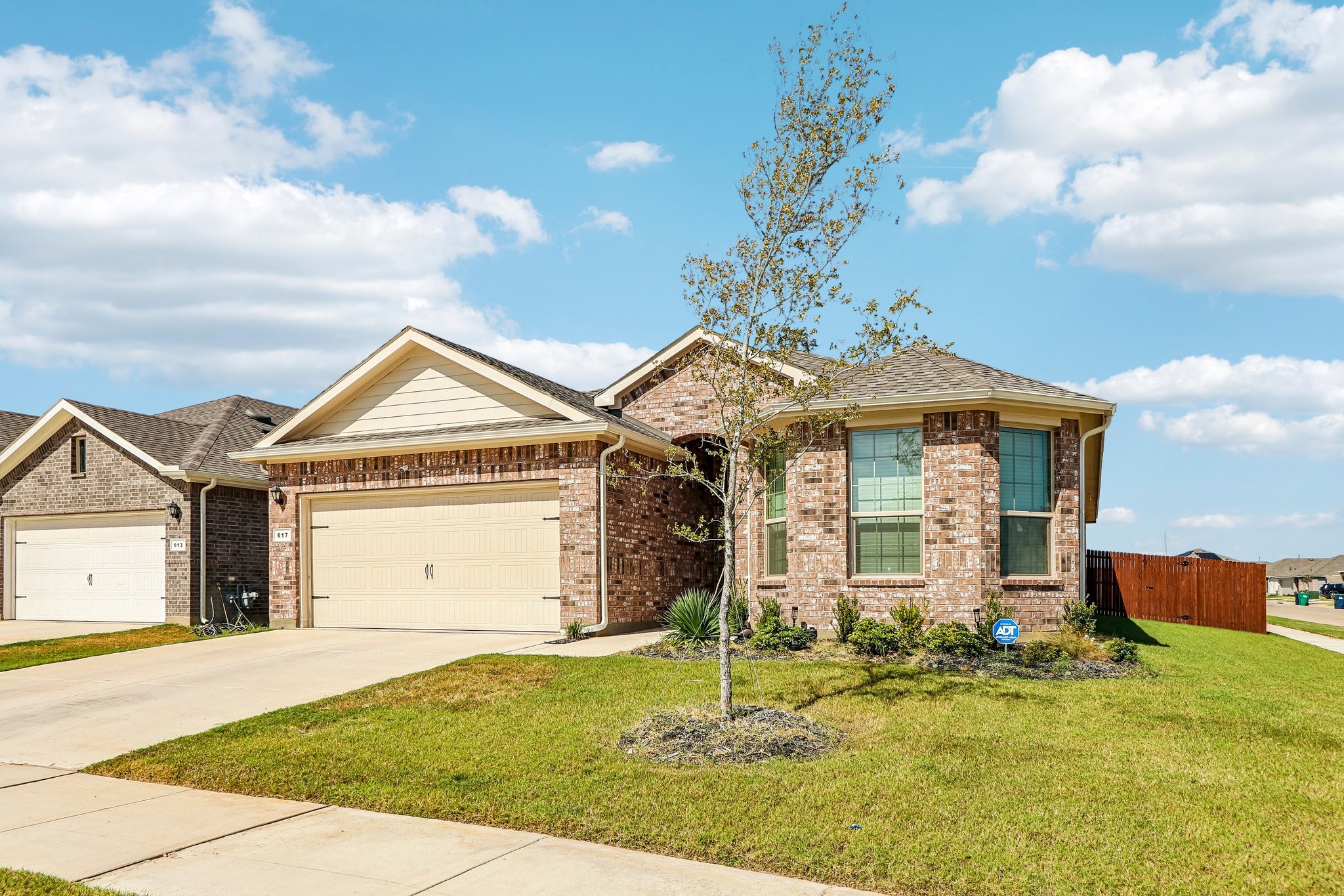 617 Amber Fields Drive, Krum, TX 76249 — photo 3