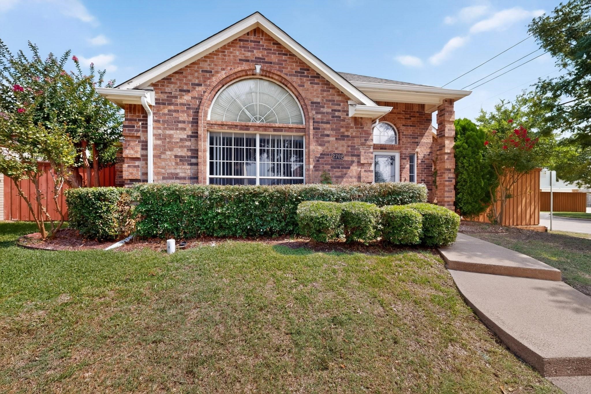2702 Garden Springs Drive — photo