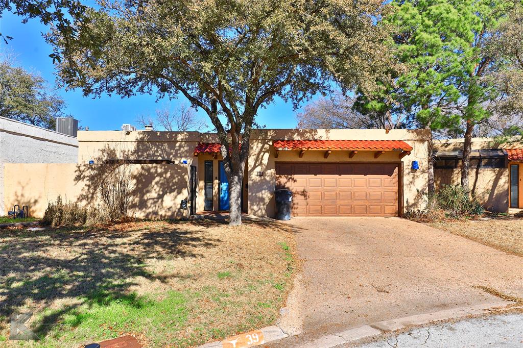 39 Tamarisk Circle — photo