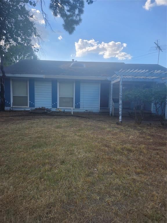 822 Woodrow Street — photo