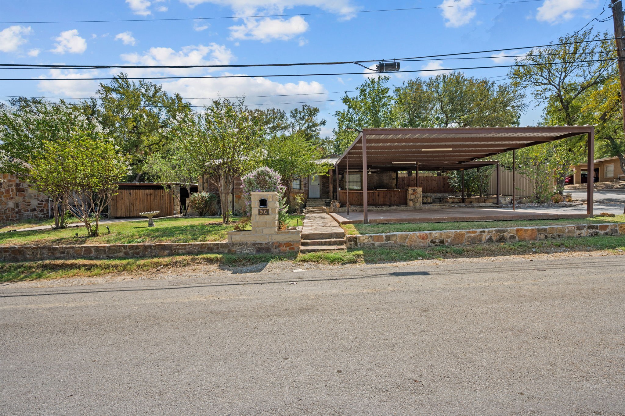602 SE 18th Street — photo