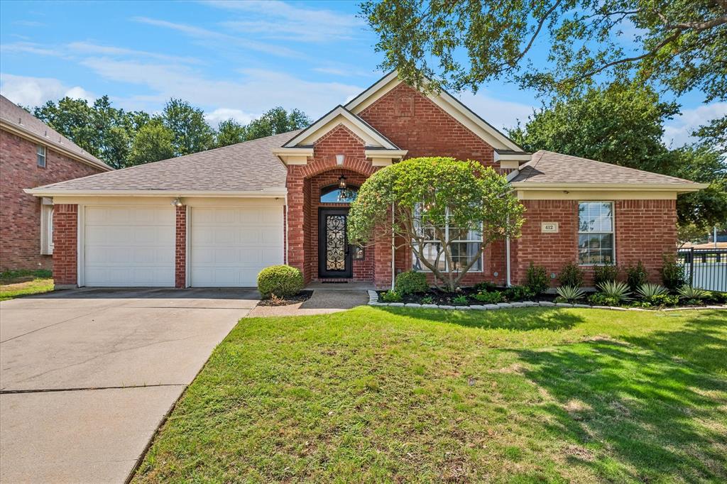 412 Manders Court — photo