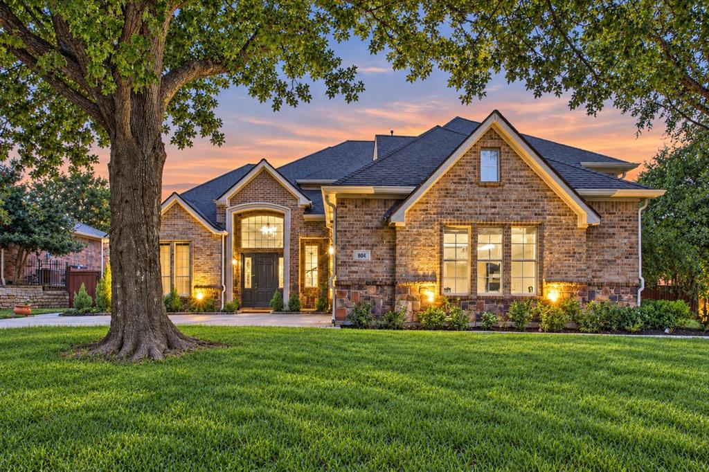 804 Lakewood Drive — photo