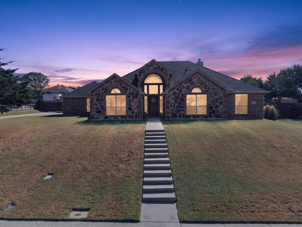 6460 Fox Run Dr. — photo