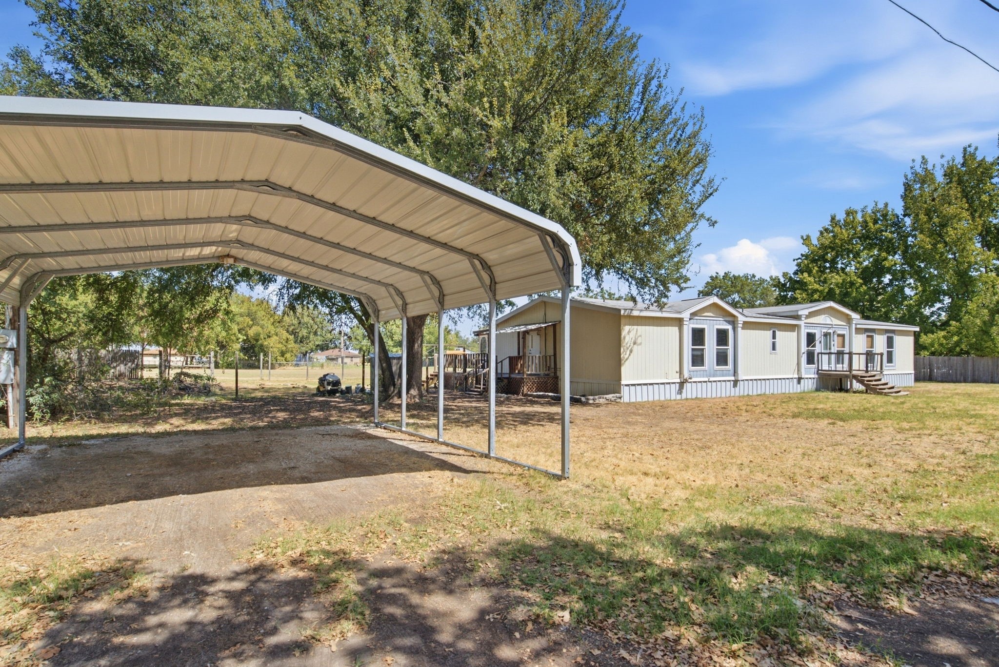 105 Apache Street, Lipan, TX 76462 — photo 3