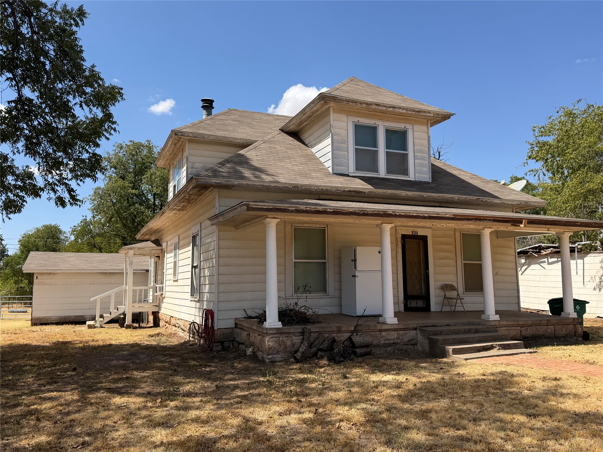 401 N Stratton Street — photo