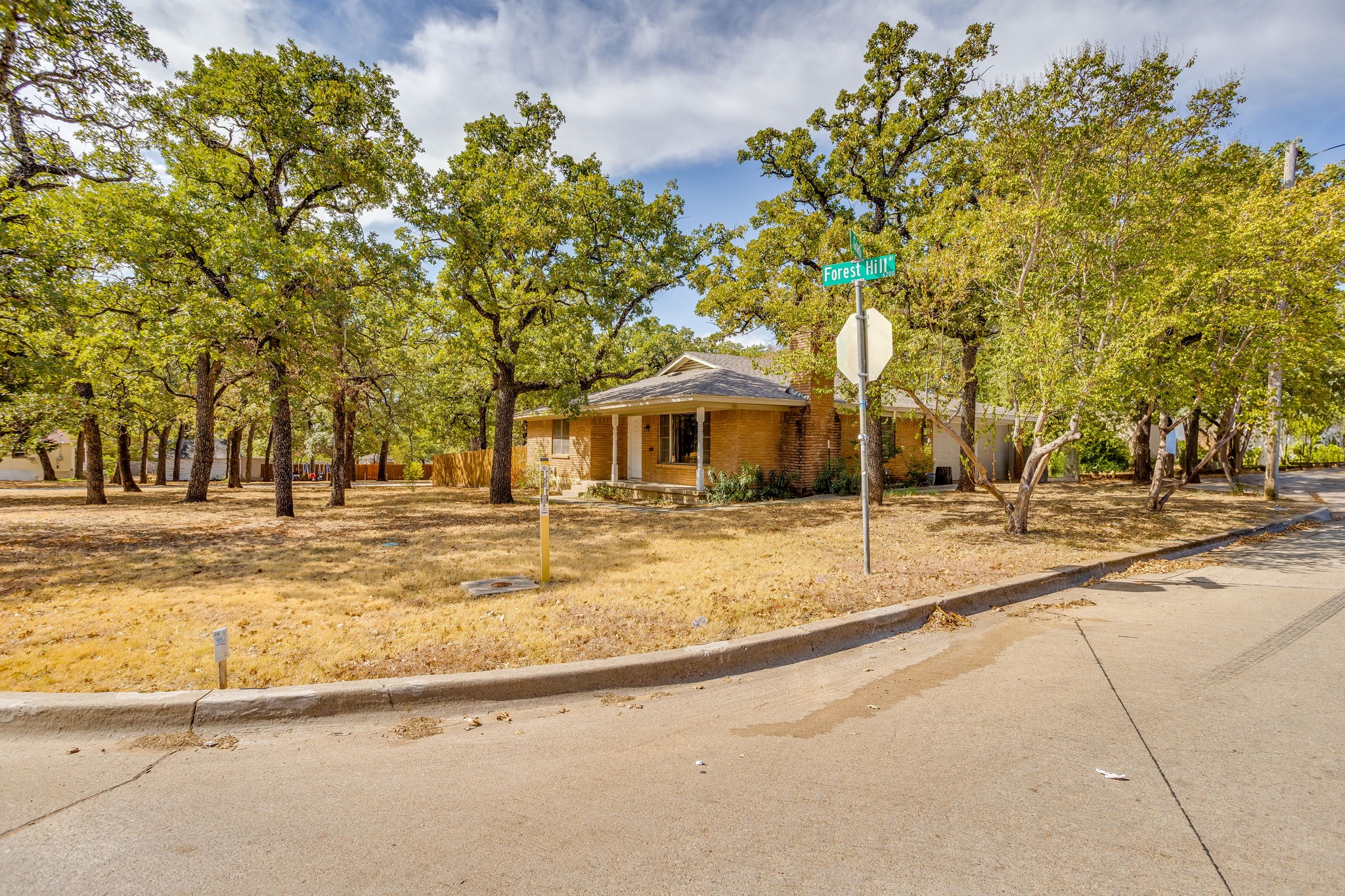 6200 Forest Hill Drive — photo