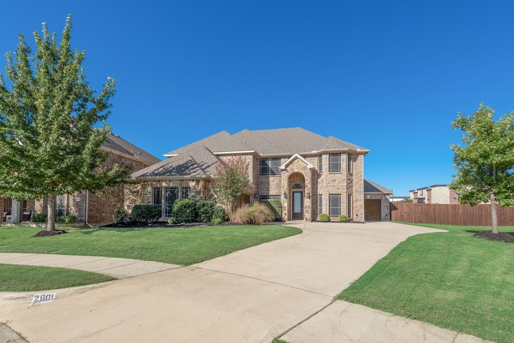 2601 Maple Leaf Drive — photo